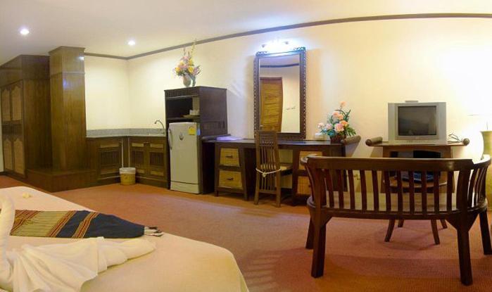 Phuphaya Resort Pattaya Oda fotoğraf