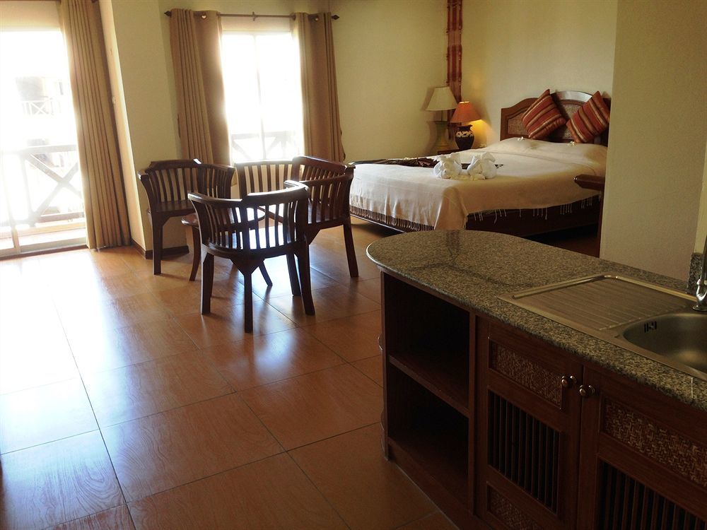 Phuphaya Resort Pattaya Dış mekan fotoğraf